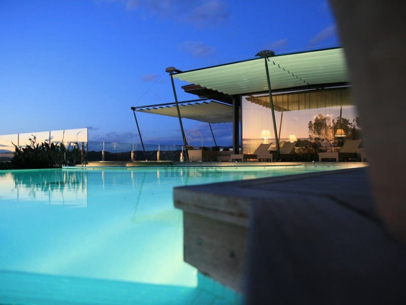 6 bedroom Villa for sale in Lloret de Mar with pool garage - € 1,990,000 (Ref: 8113399)