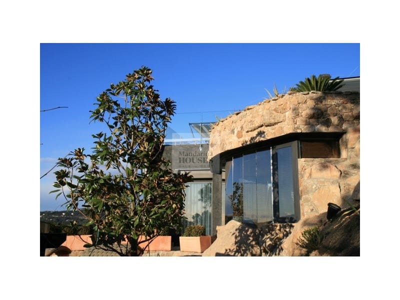 6 bedroom Villa for sale in Lloret de Mar with pool garage - € 1,990,000 (Ref: 8113399)