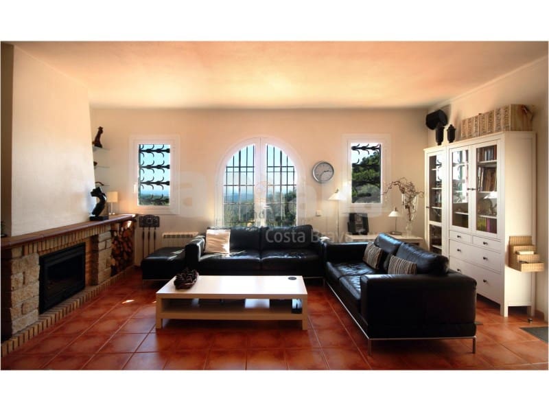 3 quarto Moradia para venda em Lloret de Mar com piscina - 700 000 € (Ref: 8245074)