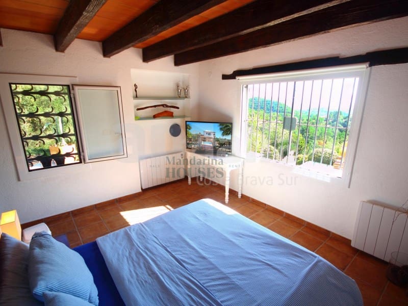 3 quarto Moradia para venda em Lloret de Mar com piscina - 700 000 € (Ref: 8245074)