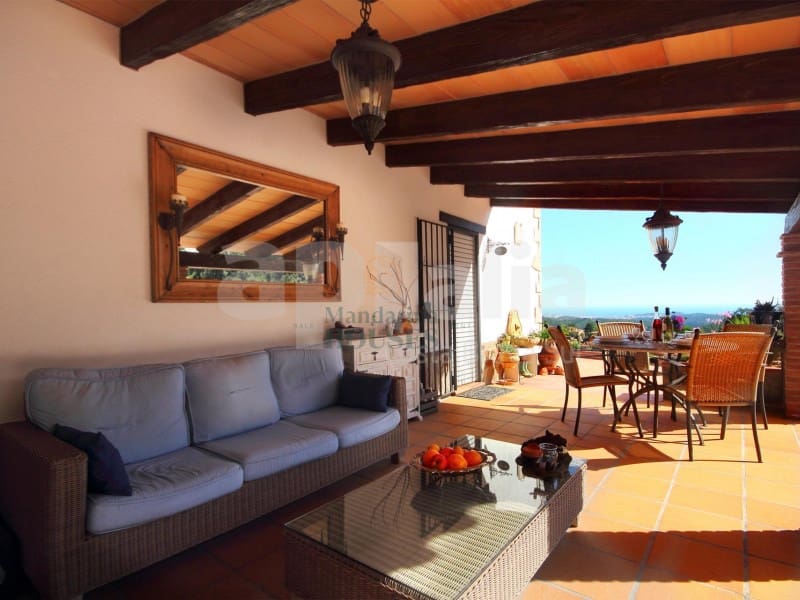 3 quarto Moradia para venda em Lloret de Mar com piscina - 700 000 € (Ref: 8245074)