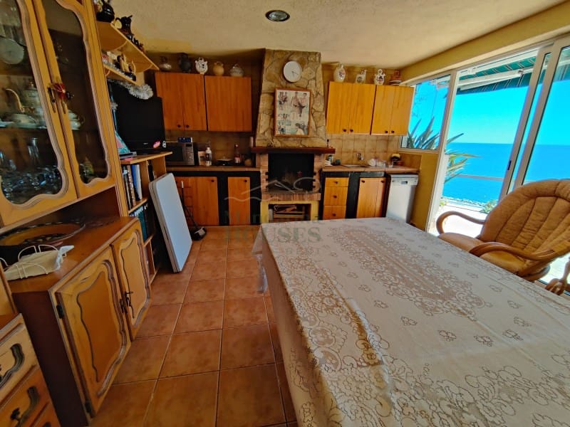 5 slaapkamer Villa te koop in Lloret de Mar met garage - € 1.050.000 (Ref: 8289308)