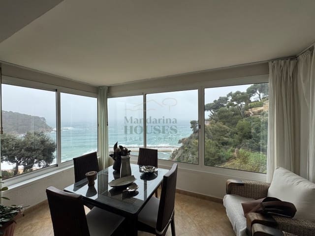 5 slaapkamer Villa te koop in Canyelles, Lloret de Mar met garage - € 1.050.000 (Ref: 8289308)