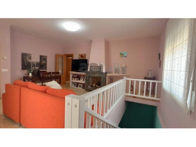 3 soveværelse Villa til salg i Vidreres med swimmingpool - € 295.000 (Ref: 8466729)