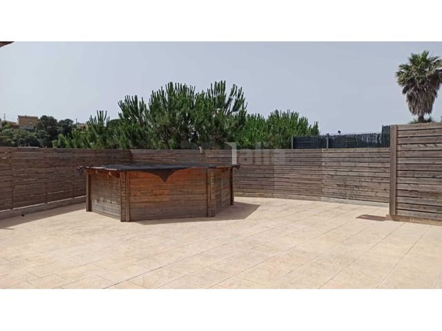 3 bedroom Villa for sale in Aiguaviva Parc, Vidreres with pool - € 295,000 (Ref: 8466729)