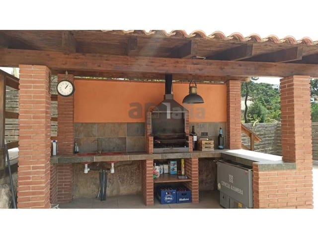 3 bedroom Villa for sale in Aiguaviva Parc, Vidreres with pool - € 295,000 (Ref: 8466729)