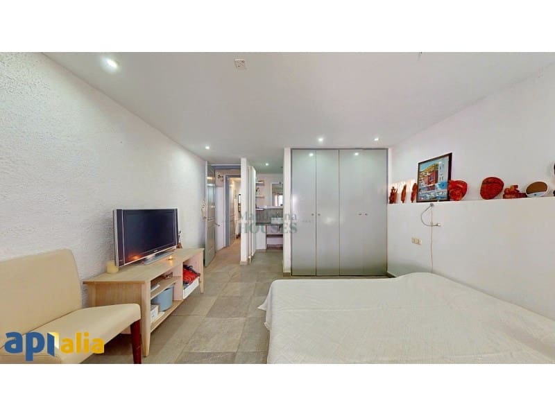 3 soveværelse Villa til salg i Lloret de Mar med swimmingpool garage - € 399.000 (Ref: 8479367)