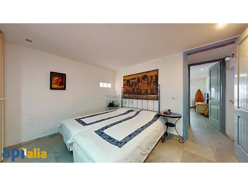 3 soveværelse Villa til salg i Lloret de Mar med swimmingpool garage - € 399.000 (Ref: 8479367)