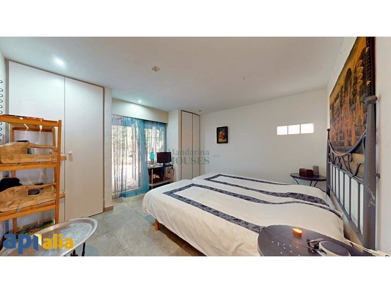 3 soveværelse Villa til salg i Lloret de Mar med swimmingpool garage - € 399.000 (Ref: 8479367)