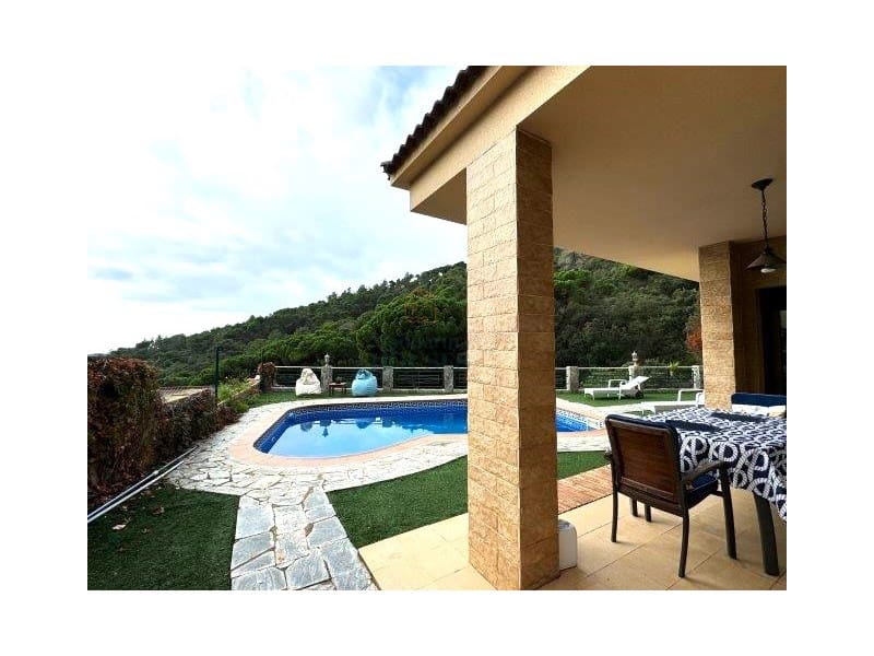 3 soverom Villa til salgs i Lloret de Mar - € 495 000 (Ref: 8678147)