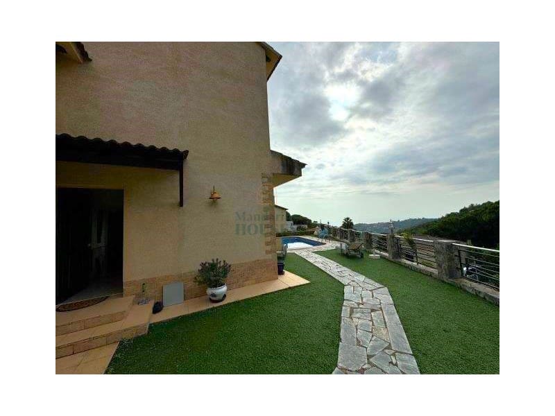 3 soverom Villa til salgs i Lloret de Mar - € 495 000 (Ref: 8678147)