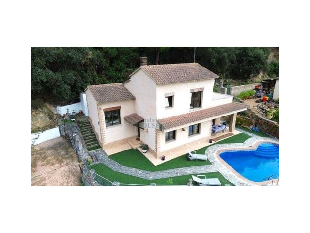 3 soveværelse Villa til salg i Serra Brava, Lloret de Mar - € 495.000 (Ref: 8678147)