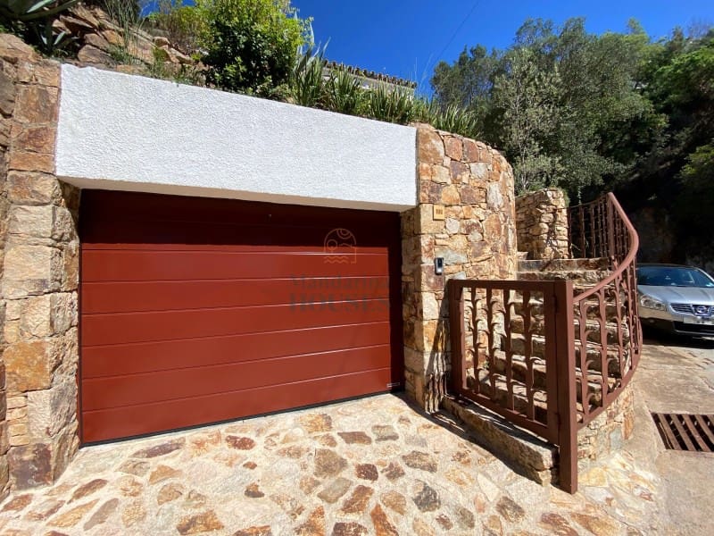 3 soverom Villa til salgs i Tossa de Mar med garasje - € 480 000 (Ref: 8703124)