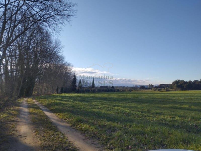 6 bedroom Villa for sale in Llagostera with garage - € 1,190,000 (Ref: 8836863)