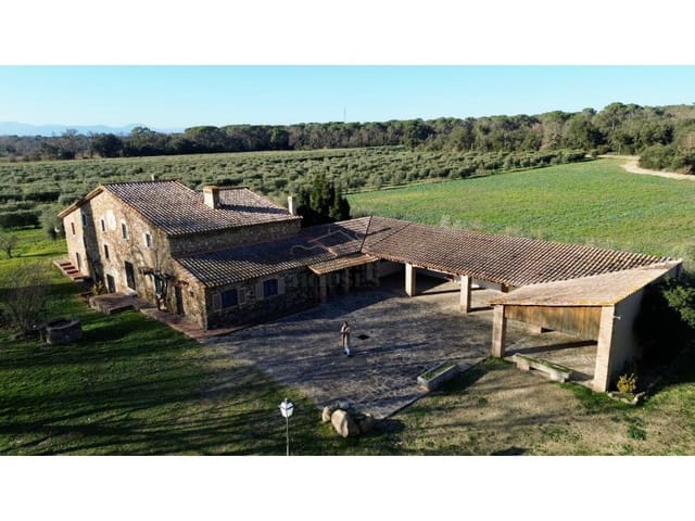 6 sovrum Villa till salu i Llagostera med garage - 1 190 000 € (Ref: 8836863)