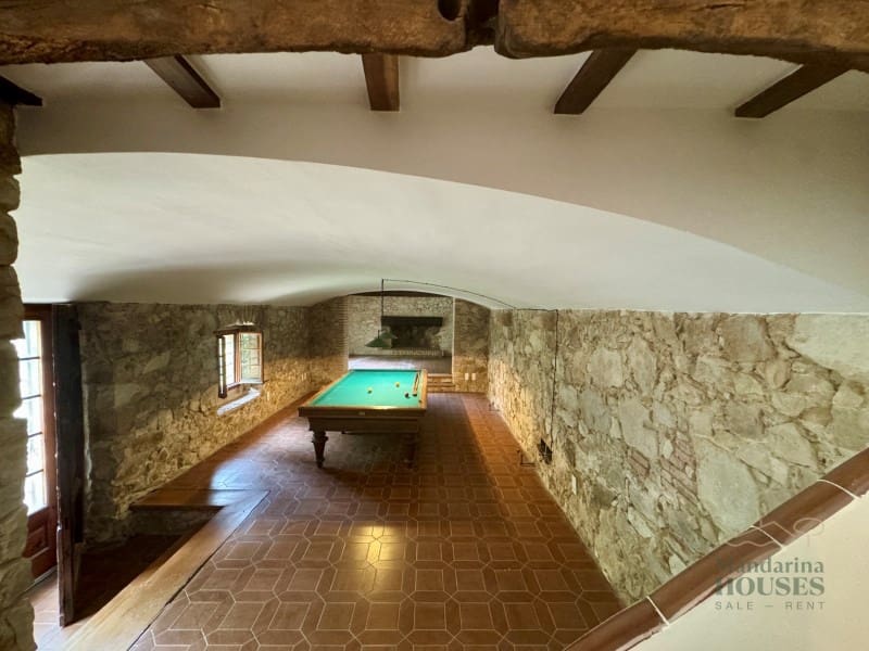 6 soveværelse Villa til salg i Llagostera med garage - € 1.090.000 (Ref: 8836863)