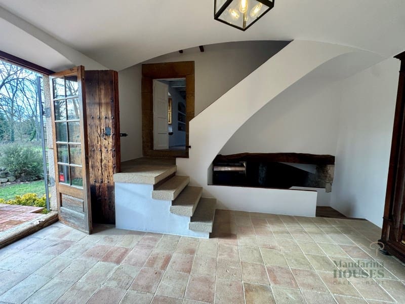 6 bedroom Villa for sale in Llagostera with garage - € 1,190,000 (Ref: 8836863)