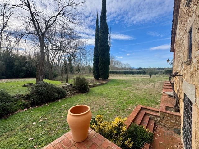 6 quarto Moradia para venda em Llagostera com garagem - 1 190 000 € (Ref: 8836863)