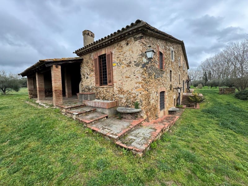 6 camera da letto Villa in vendita in Llagostera con garage - 1.190.000 € (Rif: 8836863)