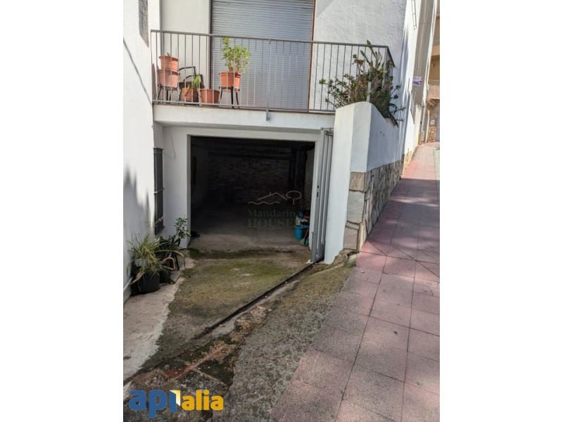 4 soveværelse Villa til salg i Lloret de Mar - € 350.000 (Ref: 8886338)