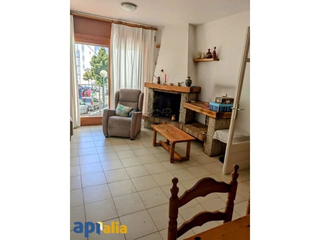 4 soverom Villa til salgs i Fenals, Lloret de Mar - € 350 000 (Ref: 8886338)