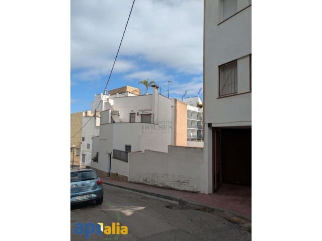 4 soverom Villa til salgs i Fenals, Lloret de Mar - € 350 000 (Ref: 8886338)