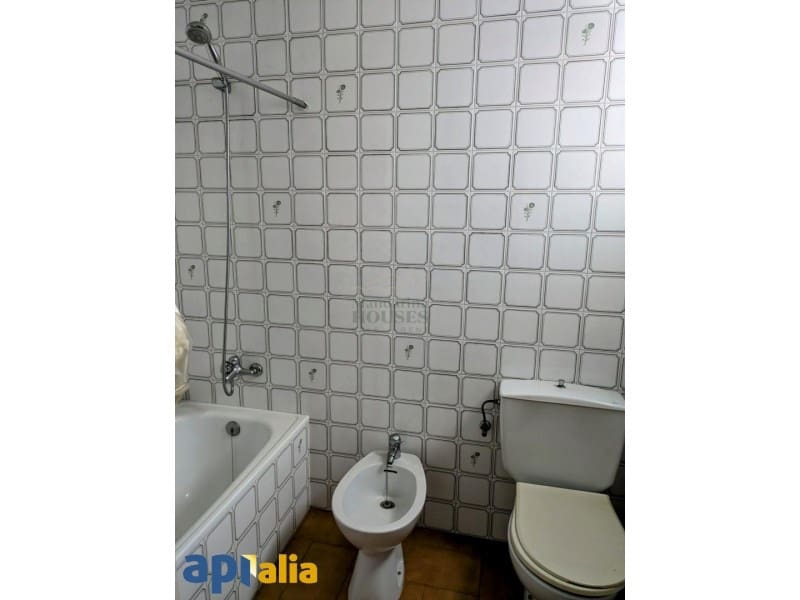 4 soveværelse Villa til salg i Lloret de Mar - € 350.000 (Ref: 8886338)