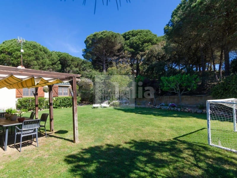 4 quarto Moradia para venda em Lloret de Mar - 375 000 € (Ref: 8994063)