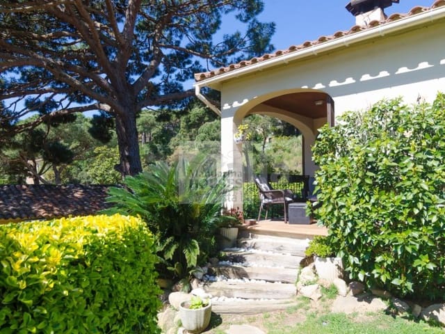 4 soveværelse Villa til salg i Serra Brava, Lloret de Mar - € 375.000 (Ref: 8994063)