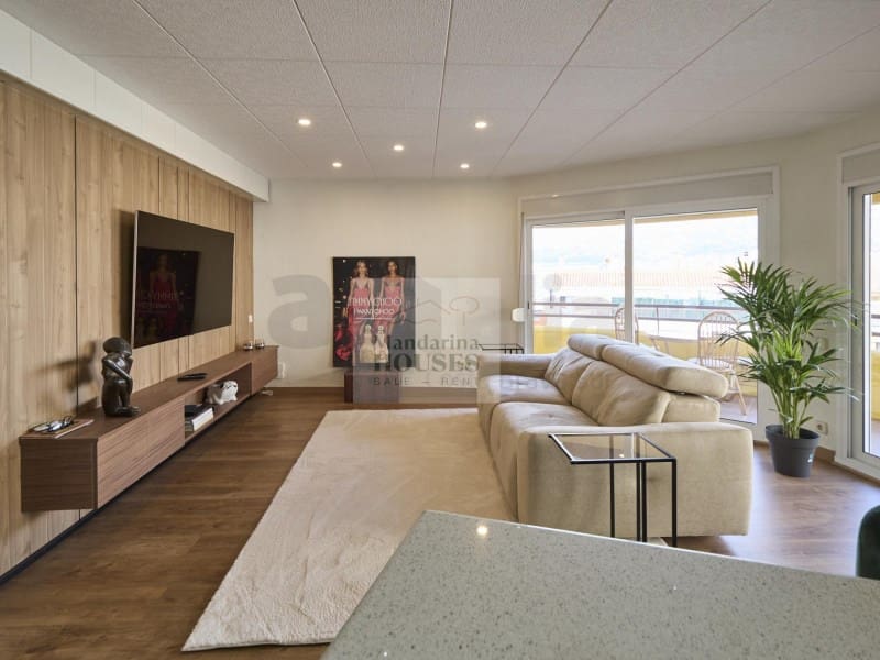 3 soveværelse Lejlighed til salg i Lloret de Mar - € 320.000 (Ref: 9026586)