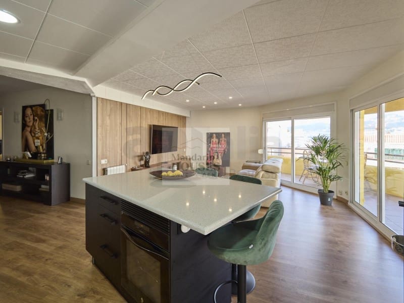 3 soveværelse Lejlighed til salg i Lloret de Mar - € 320.000 (Ref: 9026586)