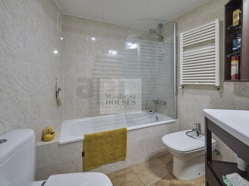 3 soveværelse Lejlighed til salg i Lloret de Mar - € 320.000 (Ref: 9026586)