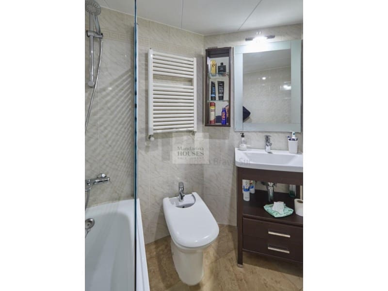 3 soveværelse Lejlighed til salg i Lloret de Mar - € 320.000 (Ref: 9026586)