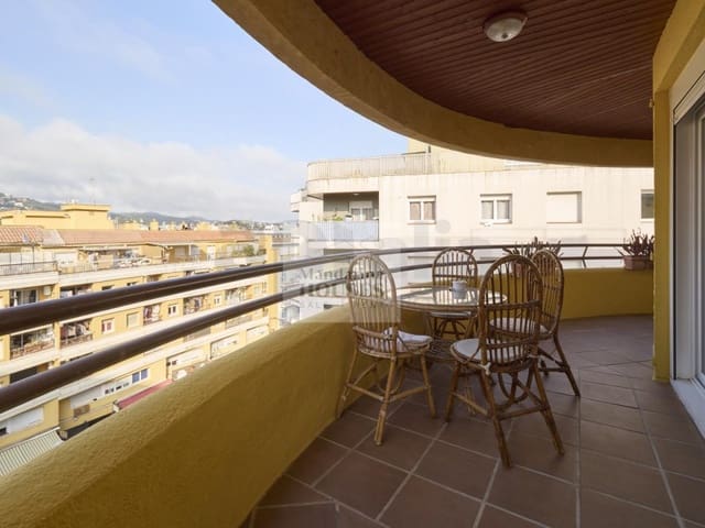 3 soveværelse Lejlighed til salg i Fenals, Lloret de Mar - € 320.000 (Ref: 9026586)