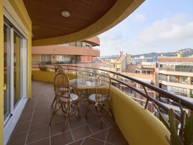 3 soveværelse Lejlighed til salg i Fenals, Lloret de Mar - € 320.000 (Ref: 9026586)