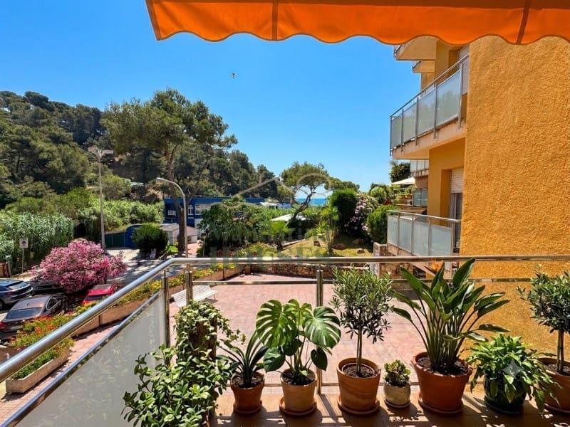 2 slaapkamer Appartement te koop in Lloret de Mar met garage - € 285.000 (Ref: 9104930)