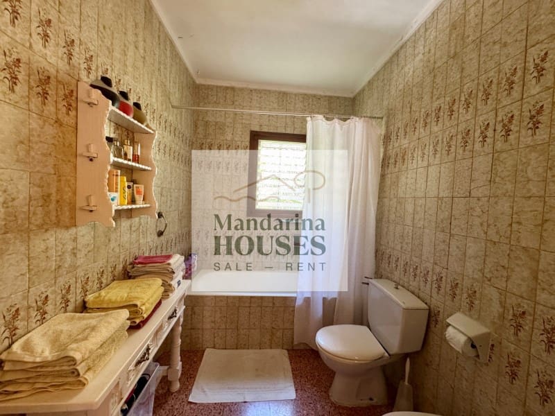 4 soveværelse Villa til salg i Lloret de Mar med garage - € 499.000 (Ref: 9131898)