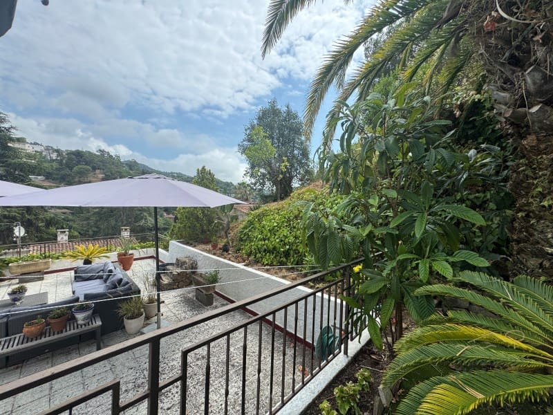 4 slaapkamer Villa te koop in Lloret de Mar met garage - € 499.000 (Ref: 9131898)