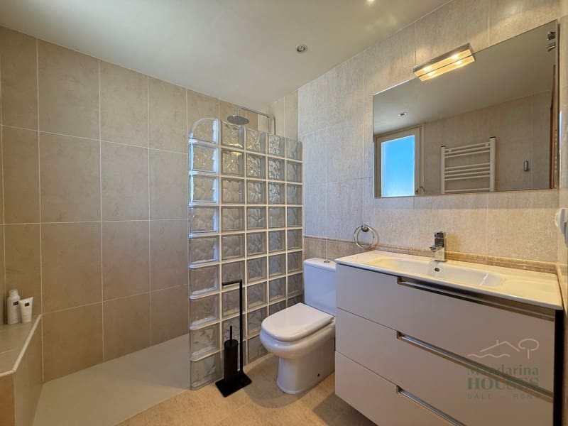 2 sypialnia Mieszkanie na sprzedaż w Tossa de Mar - 335 000 € (Ref: 9193996)