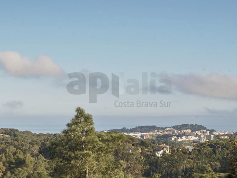 6 soveværelse Villa til salg i Lloret de Mar - € 395.000 (Ref: 9202724)