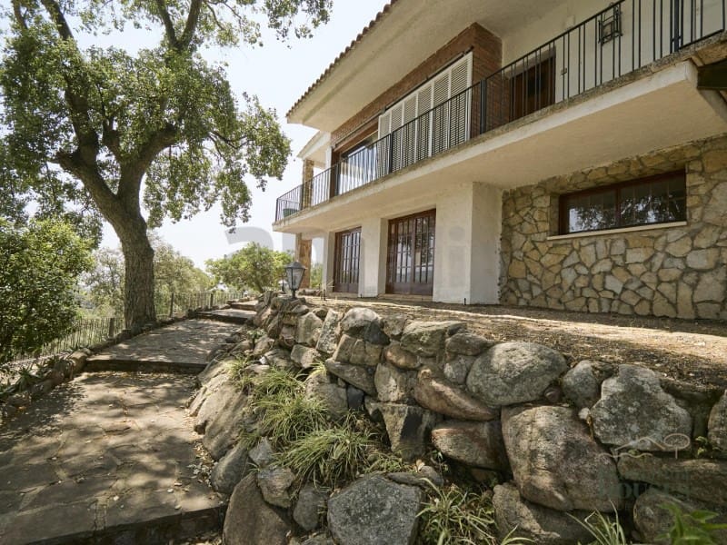 6 soveværelse Villa til salg i Lloret de Mar - € 395.000 (Ref: 9202724)