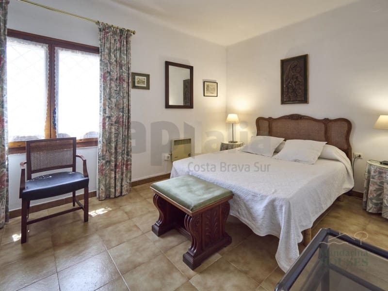 6 soveværelse Villa til salg i Lloret de Mar - € 395.000 (Ref: 9202724)