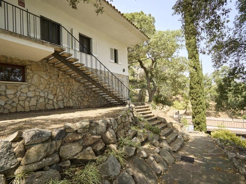 6 soveværelse Villa til salg i Lloret de Mar - € 395.000 (Ref: 9202724)