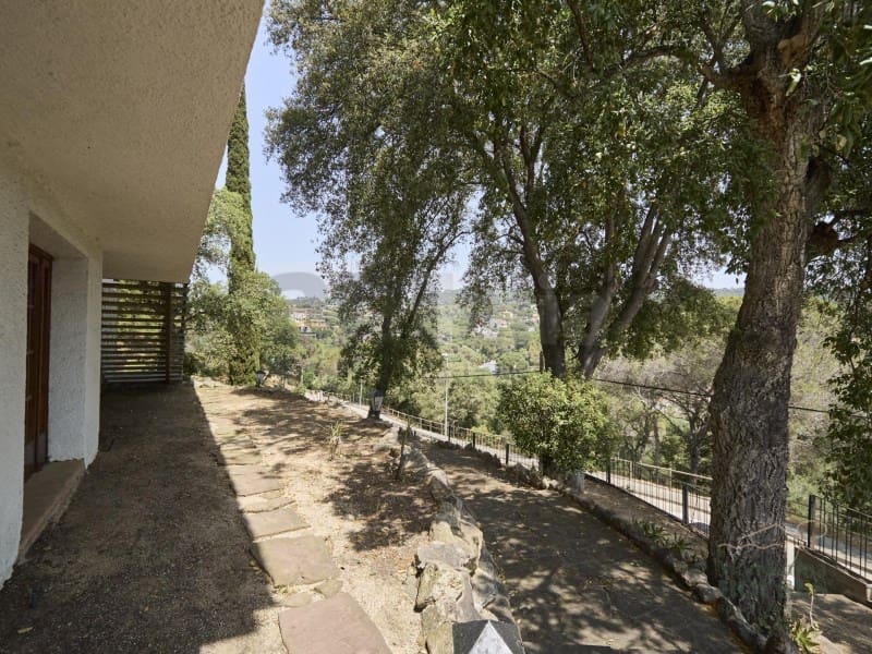 6 soveværelse Villa til salg i Lloret de Mar - € 395.000 (Ref: 9202724)