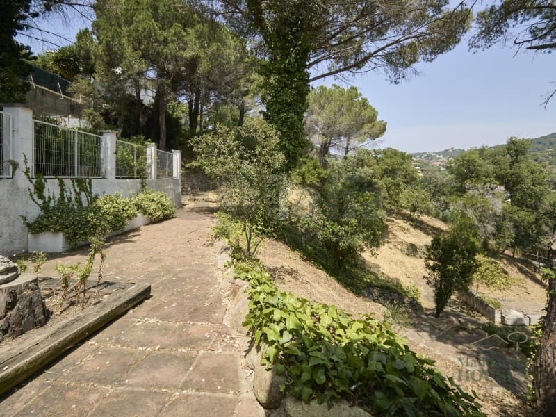 6 soveværelse Villa til salg i Lloret de Mar - € 395.000 (Ref: 9202724)