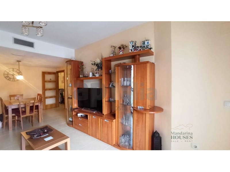 2 soveværelse Lejlighed til salg i Lloret de Mar med swimmingpool garage - € 239.000 (Ref: 9202725)