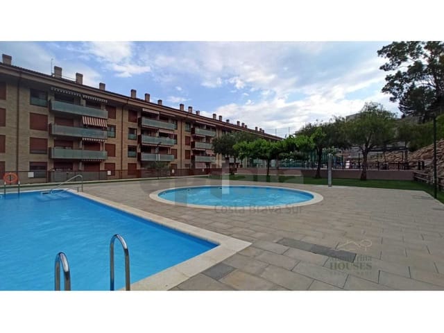 Piso de 2 habitaciones en Centre, Lloret de Mar en venta con piscina garaje - 239.000 € (Ref: 9202725)