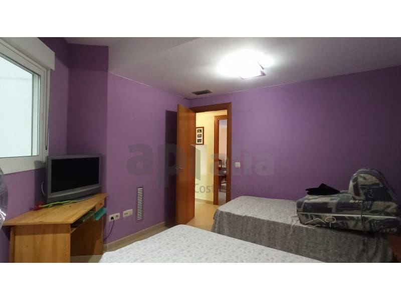 2 soveværelse Lejlighed til salg i Lloret de Mar med swimmingpool garage - € 239.000 (Ref: 9202725)