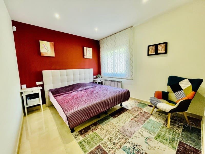 3 slaapkamer Villa te koop in Lloret de Mar met zwembad garage - € 875.000 (Ref: 9208528)