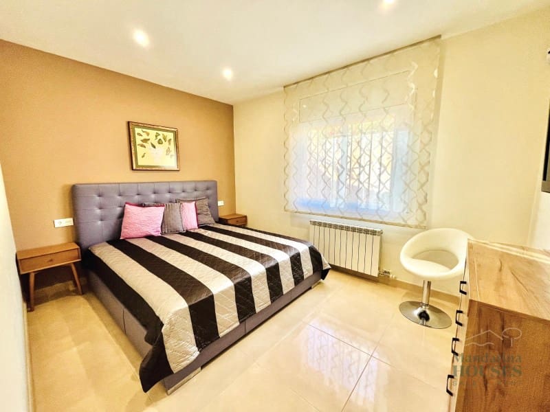 3 slaapkamer Villa te koop in Lloret de Mar met zwembad garage - € 875.000 (Ref: 9208528)